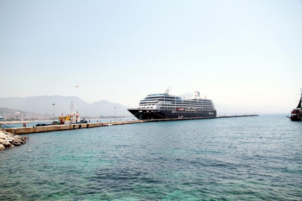 ALANYADA KRUVAZIYER TURIZMI